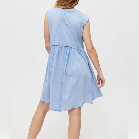 UO | Oversized Babydoll T-Shirt Dress | XS - Picture 4 of 14